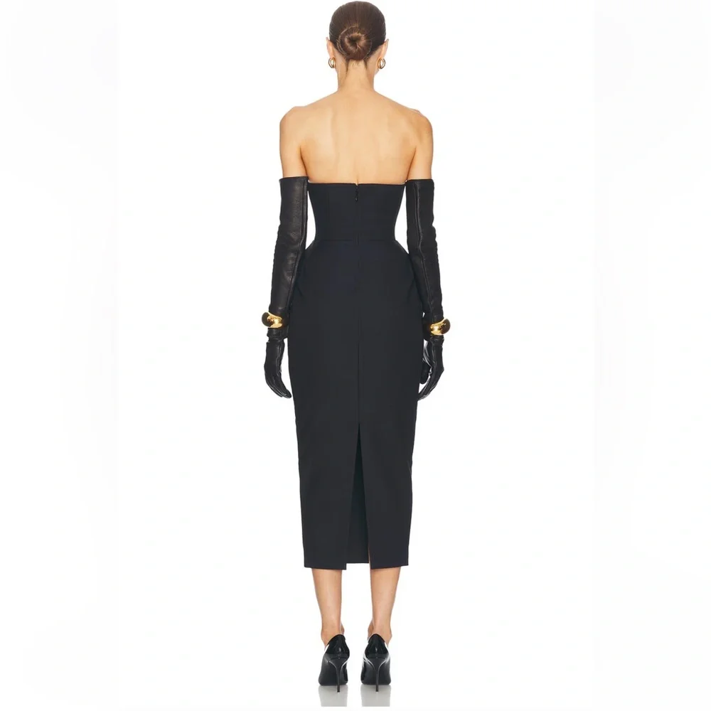 HELSA The S Curve Dress Bow Black
Strapless structured midi Revolve NWT XXS - Picture 2 of 14